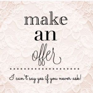 💕OPEN TO OFFERS 💕